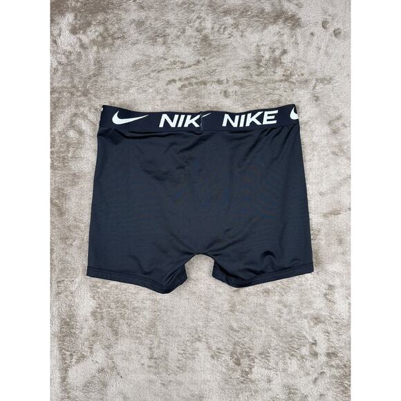 Nike Dri Fit Compression Shorts Boy's XL 14-15 Black Dri-Fit Training Workout - Picture 3 of 6